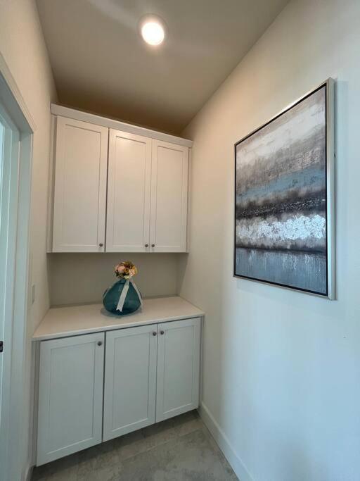 Brand-New, Beautiful & Stylish Home In Sacramento! Экстерьер фото
