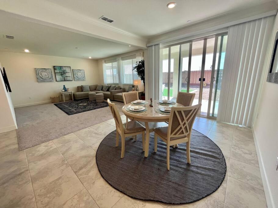 Brand-New, Beautiful & Stylish Home In Sacramento! Экстерьер фото