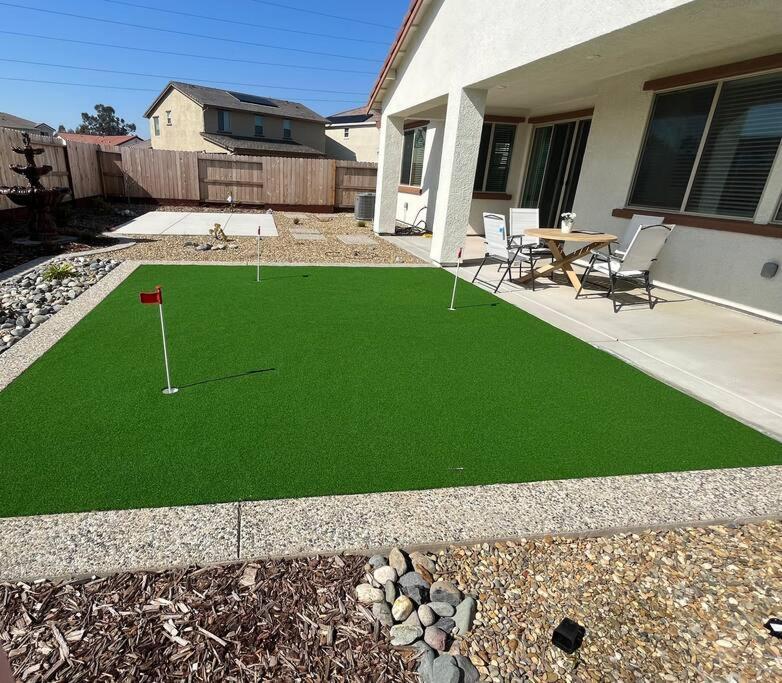 Brand-New, Beautiful & Stylish Home In Sacramento! Экстерьер фото